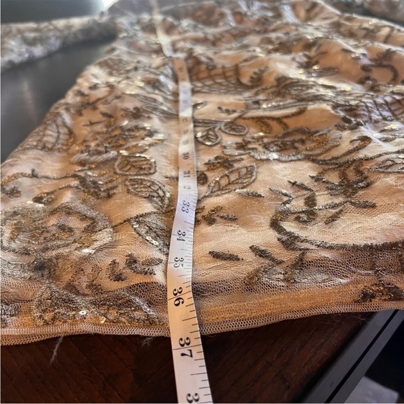 Adrianna Papell bell sleeve beaded sheath cocktail dress in size 8 - Picture 12 of 15